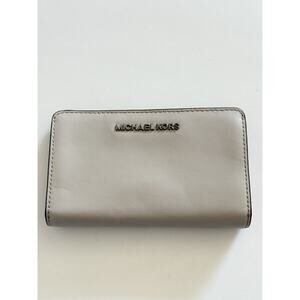 Michael Kors Jet Set Travel Medium Bifold Flat Slim Wallet Cement